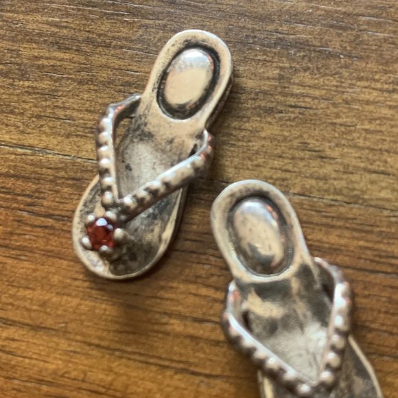 Sterling Silver Beach Sandals Pendant (pr) - Picture 3 of 8